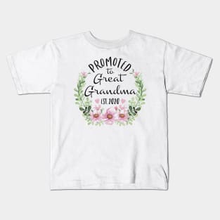 Promoted to Great Grandma est 2020 Baby announcement Kids T-Shirt